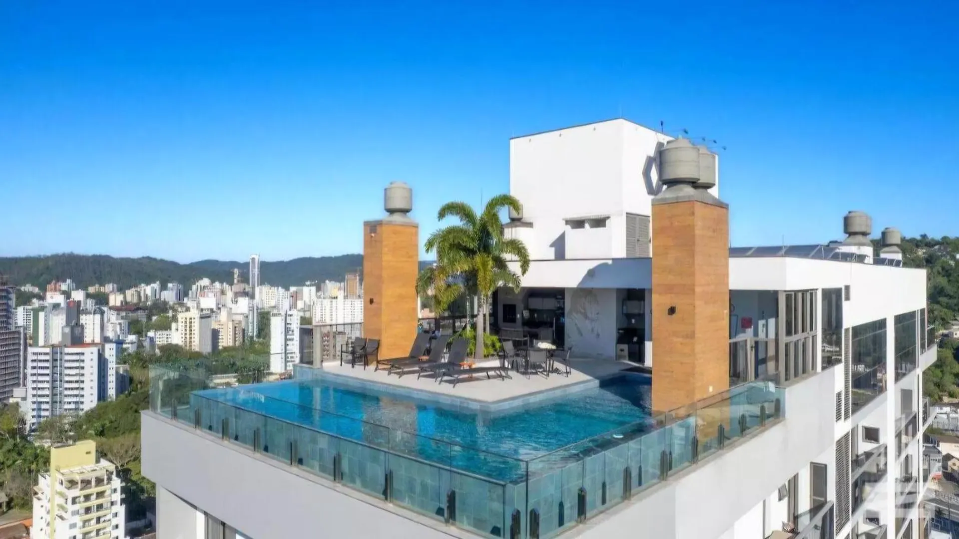 Incrivel Apartamento Loft A 800 Metros Da Vila Germanica Da Ocktoberfest Блуменау